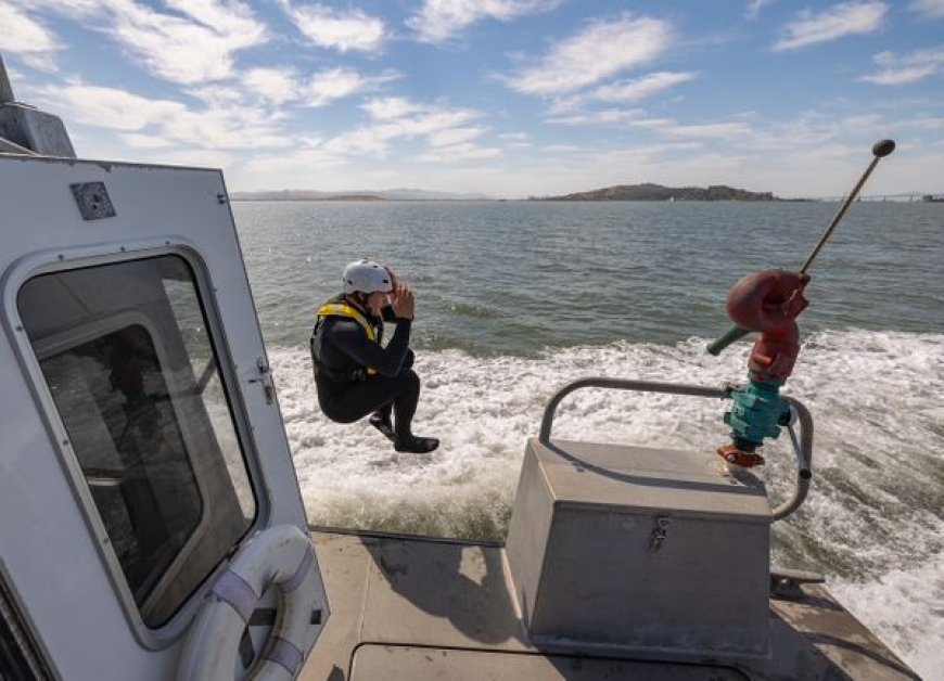 Photo of the Week: Calif. fireboat ride-along
